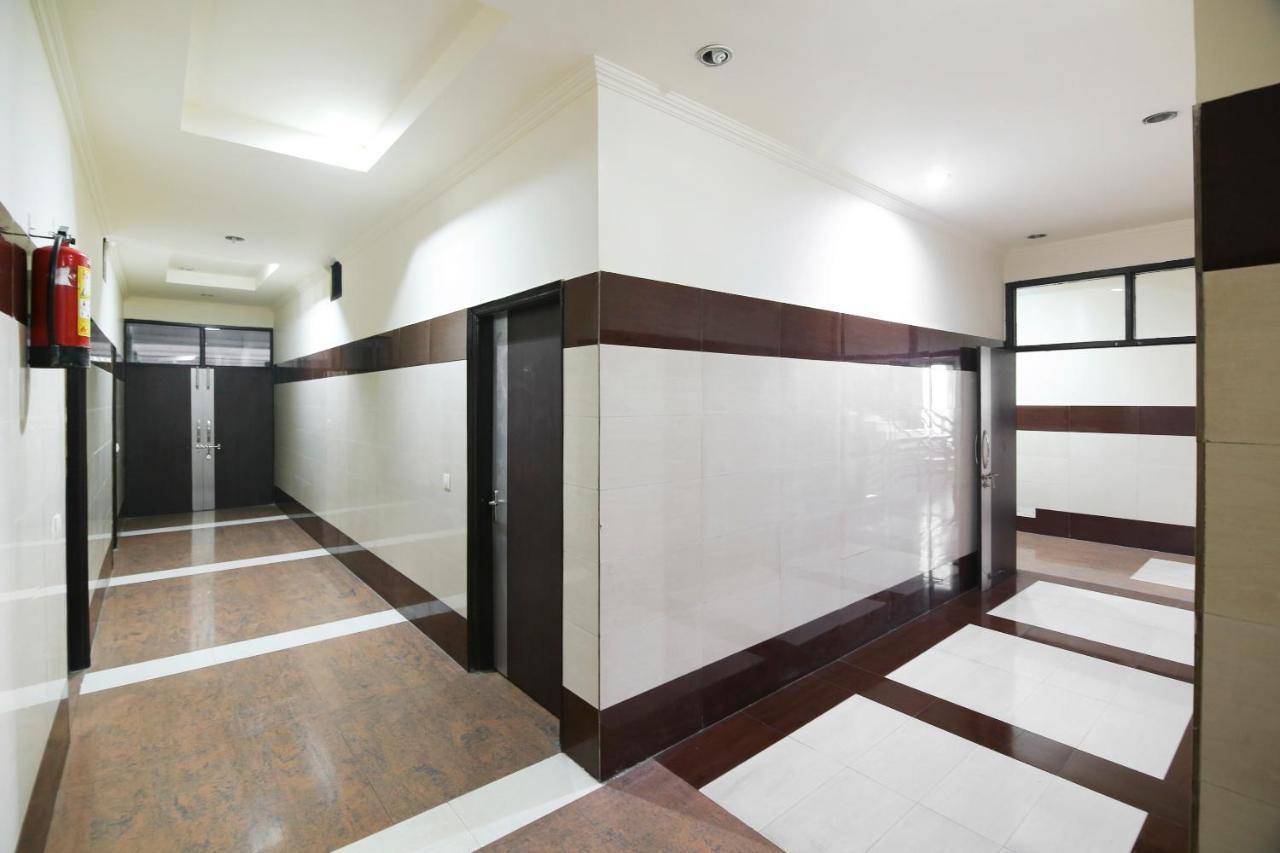 גאזיאבאד Capital O 68148 Hotel Shree Jee Palace מראה חיצוני תמונה