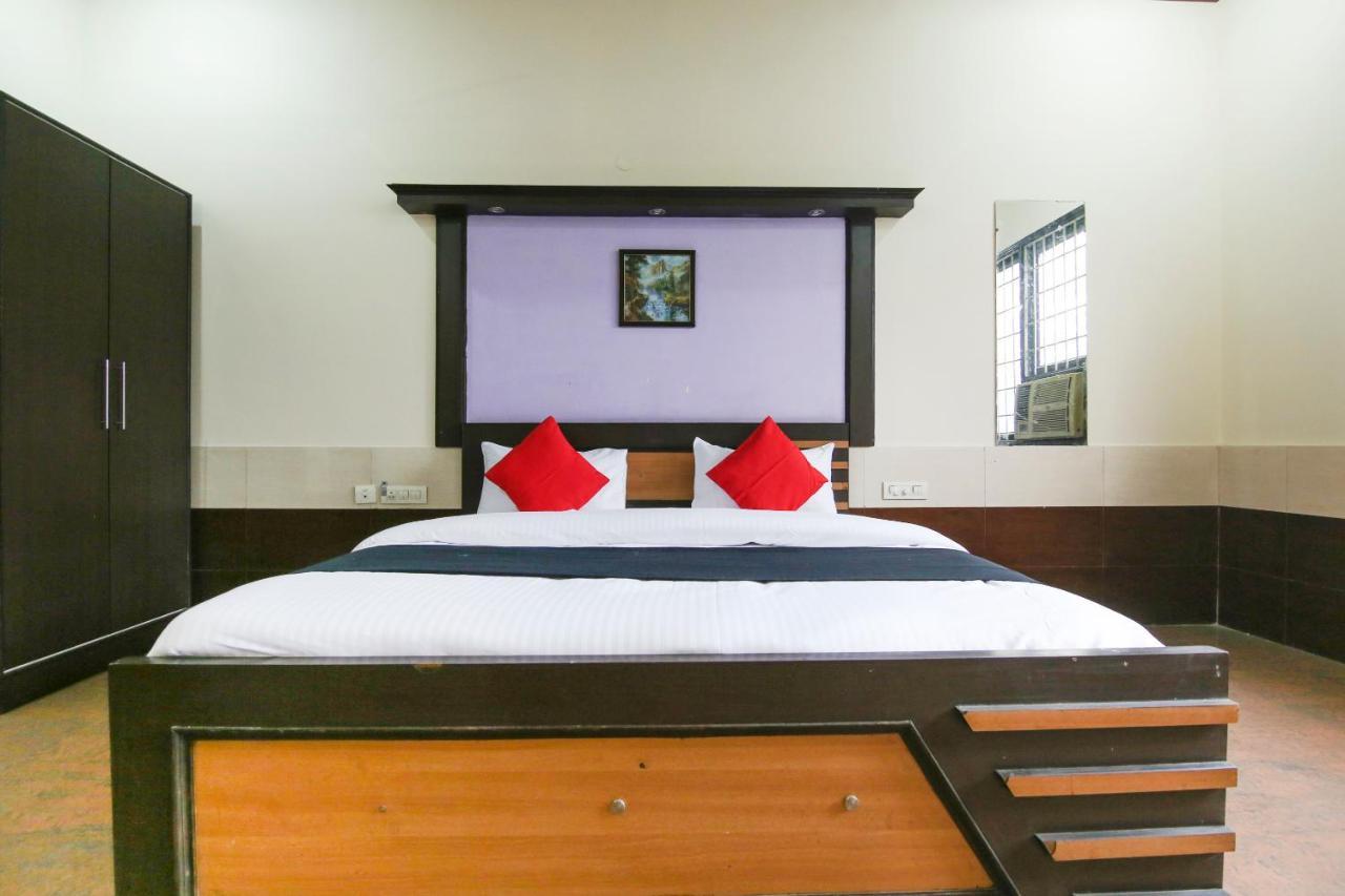 גאזיאבאד Capital O 68148 Hotel Shree Jee Palace מראה חיצוני תמונה